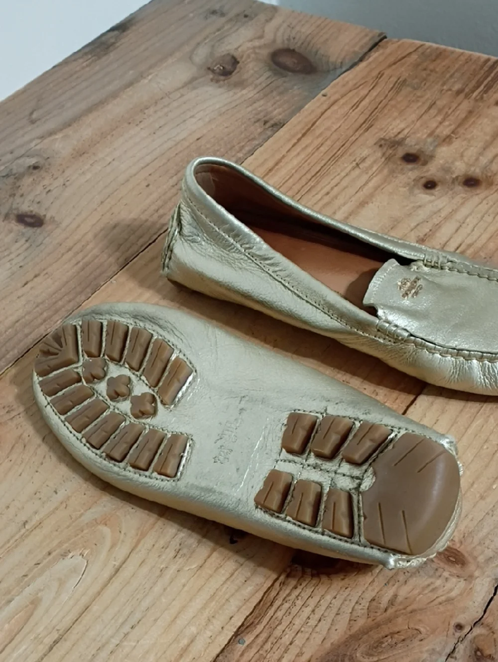 Coach Gold Amber Metallic Slip On Loafer Size 8.5 - Picture 5 of 9